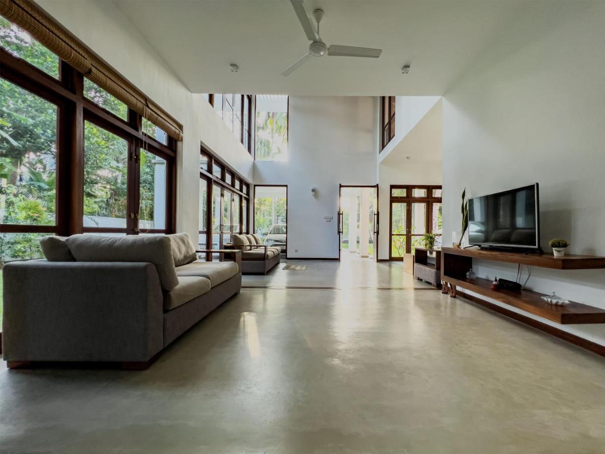 Villa Ema กอลล์ ภายนอก รูปภาพ