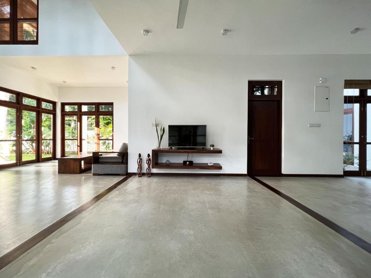Villa Ema กอลล์ ภายนอก รูปภาพ